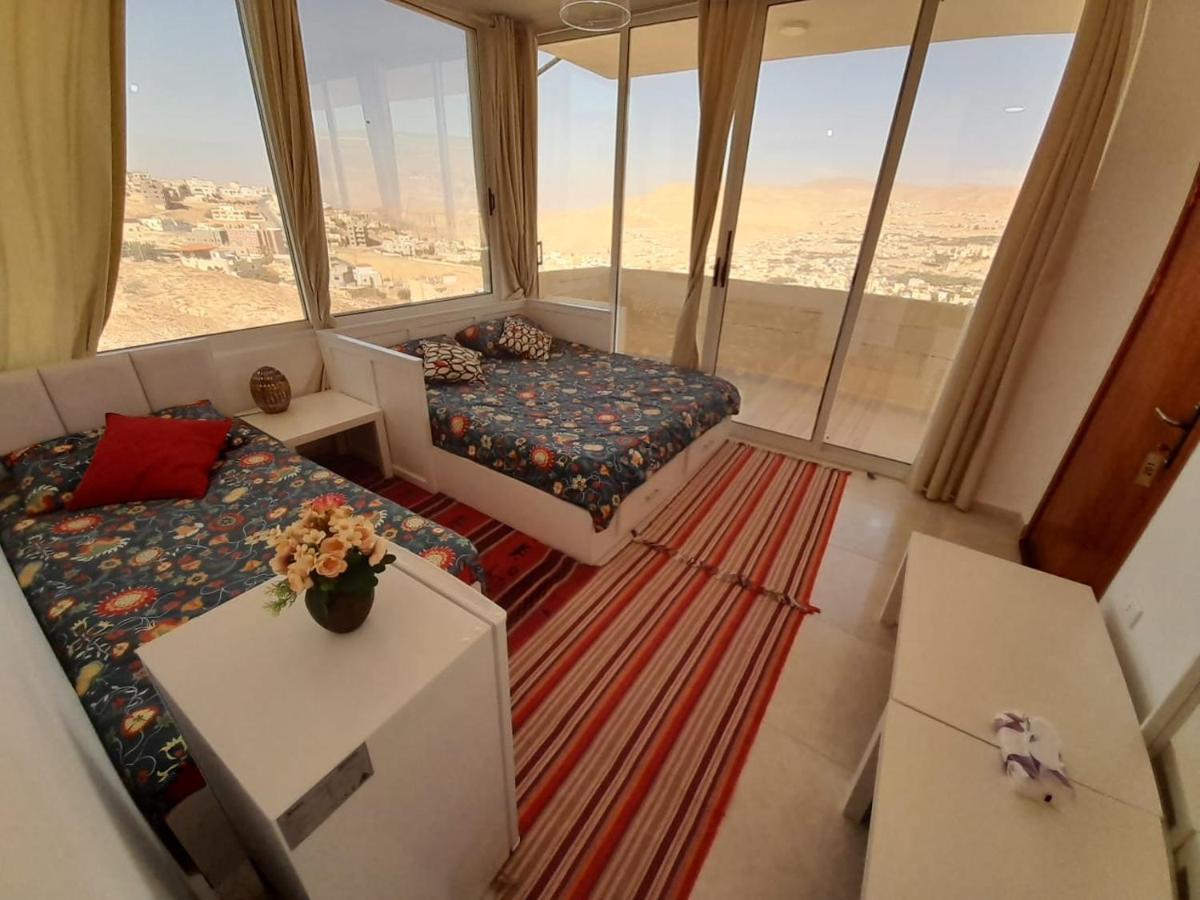 وادي موسى Jordan Guest House المظهر الخارجي الصورة