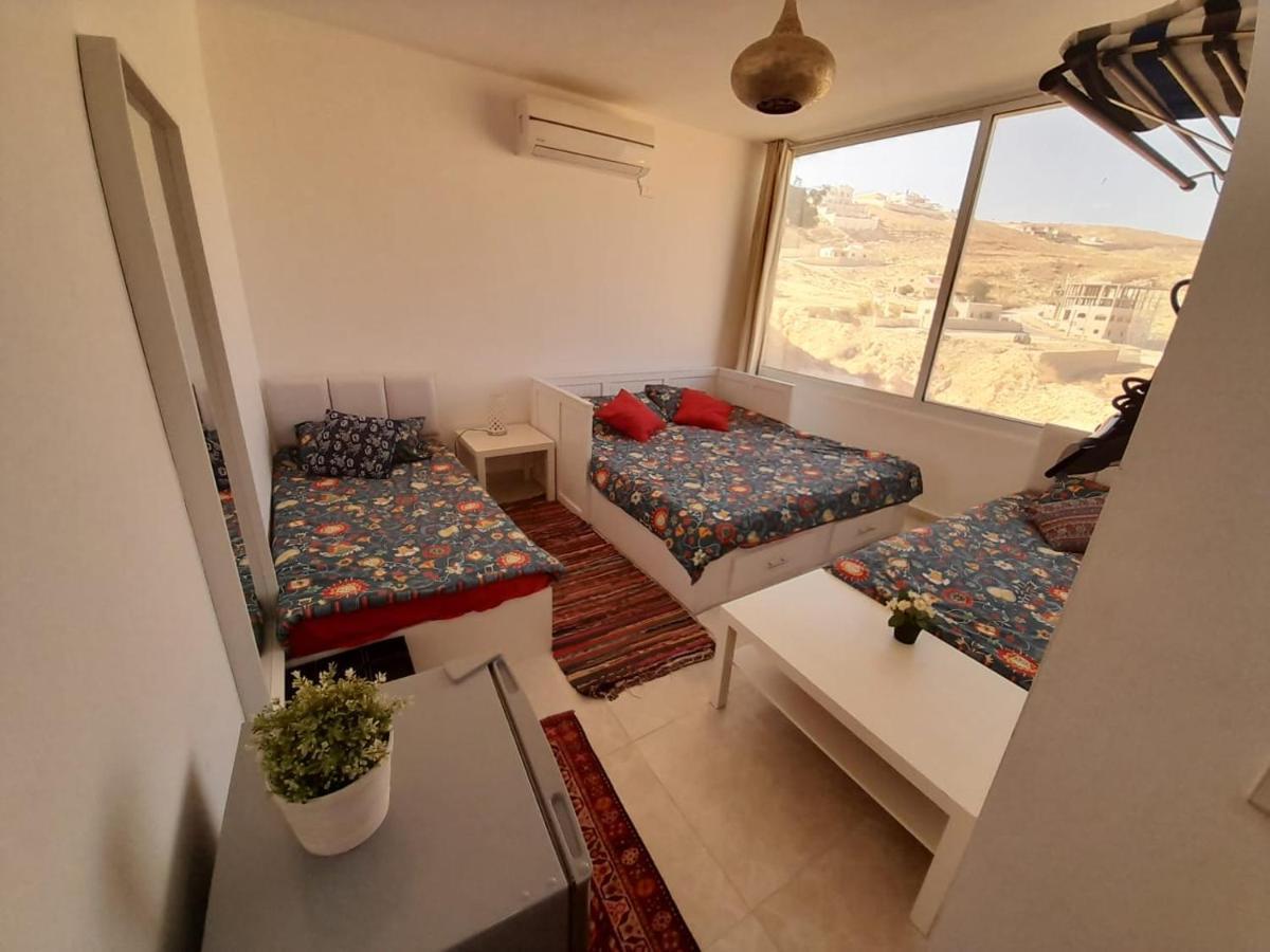 وادي موسى Jordan Guest House المظهر الخارجي الصورة